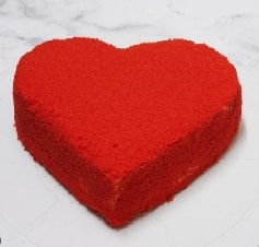 2 Gün Önceden Sipariş Gereken 4-5 Kişilik Kalp Pasta